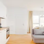 Whats-app Self-check-in - Am Hauptbahnhof Apartment Graz