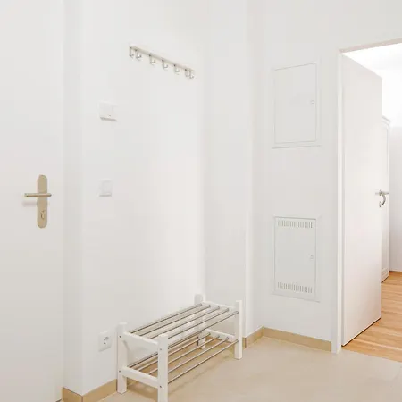Whats-app Self-check-in - Am Hauptbahnhof Apartmán *