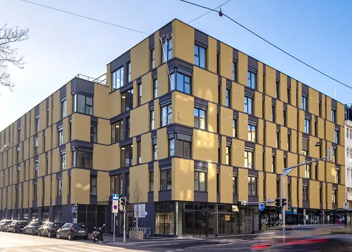 Whats-app Self-check-in - Am Hauptbahnhof * Graz