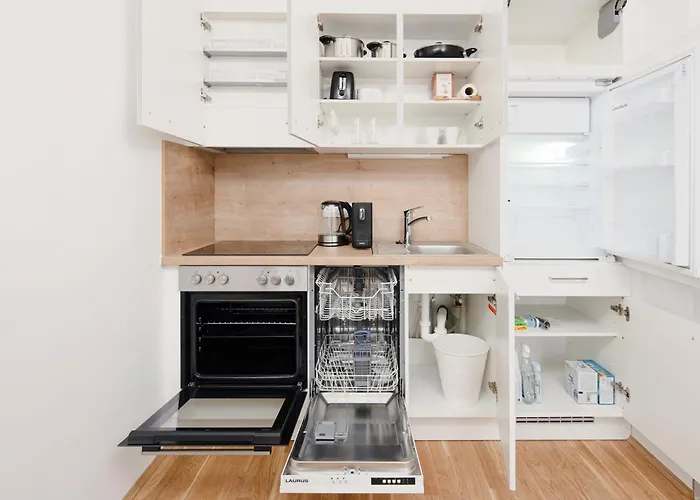 Whats-app Self-check-in - Am Hauptbahnhof Apartman *