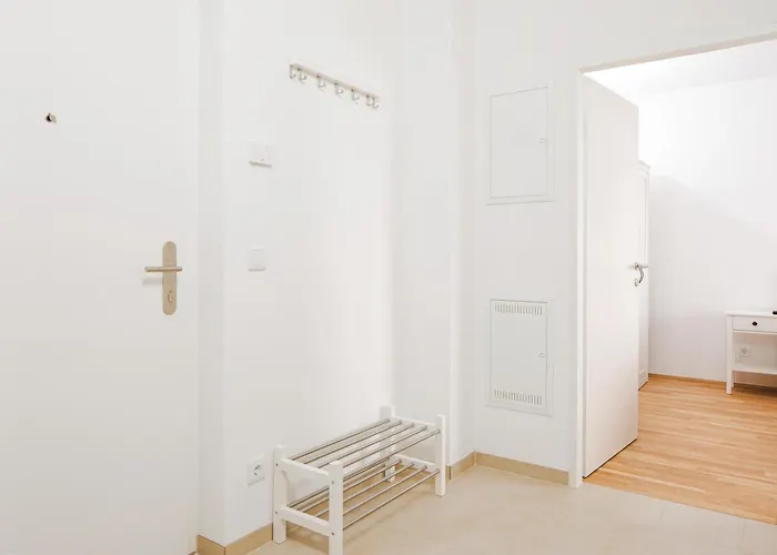 Whats-app Self-check-in - Am Hauptbahnhof Apartman *